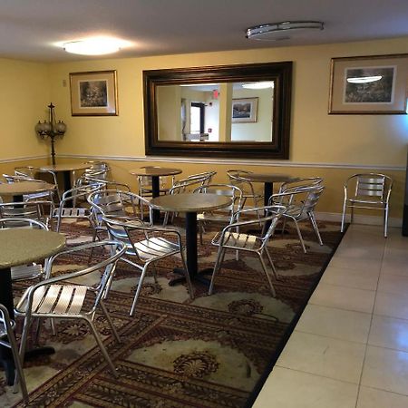Executive Garden Titusville Hotel Ngoại thất bức ảnh