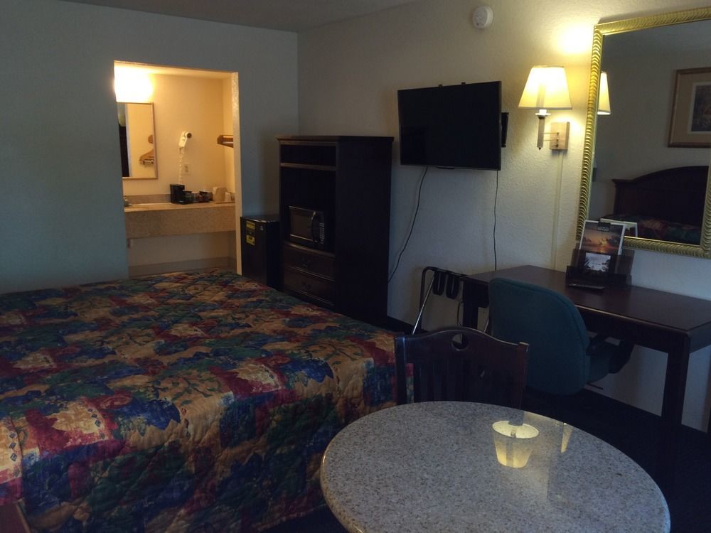 Executive Garden Titusville Hotel Ngoại thất bức ảnh