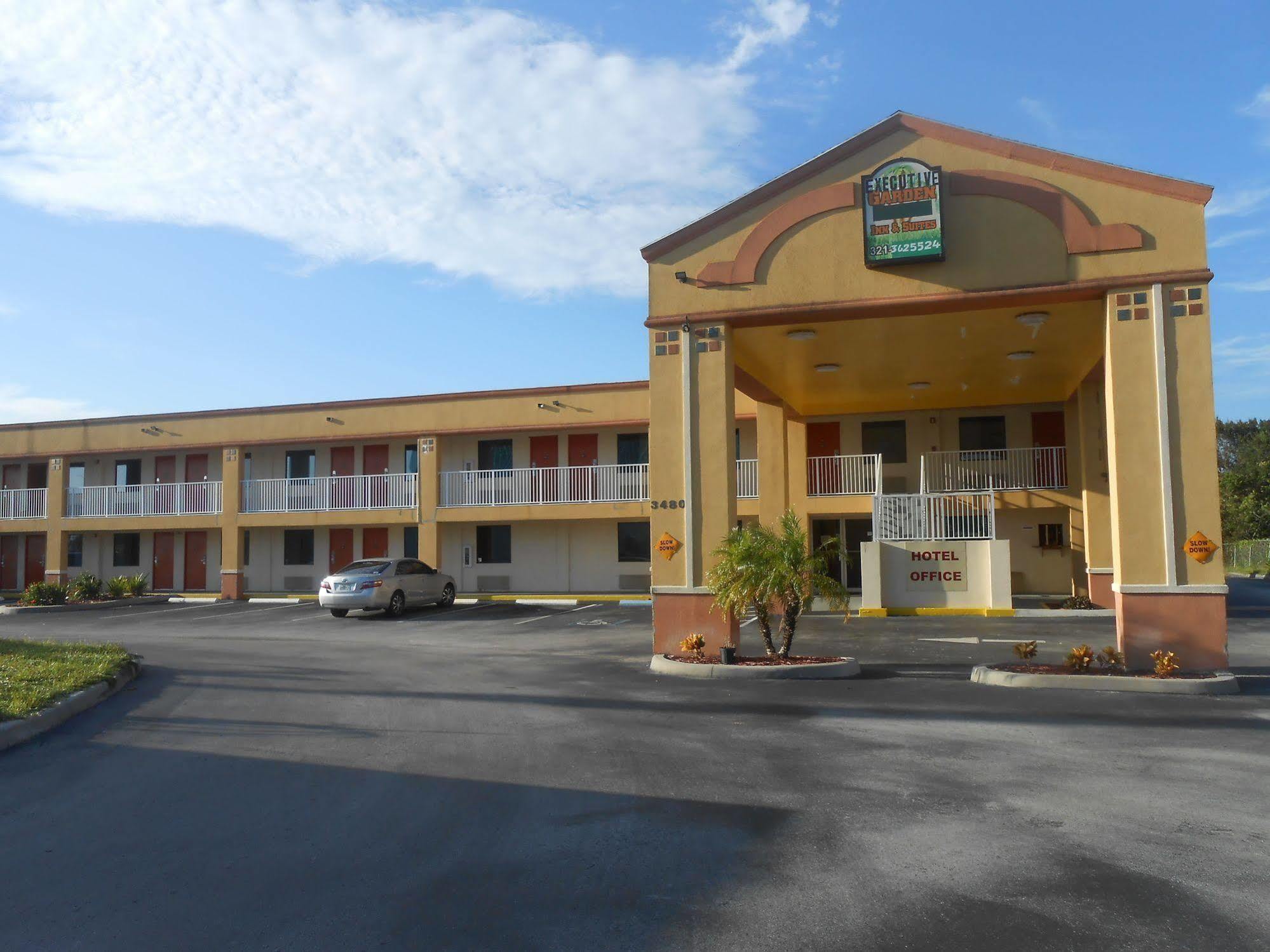 Executive Garden Titusville Hotel Ngoại thất bức ảnh